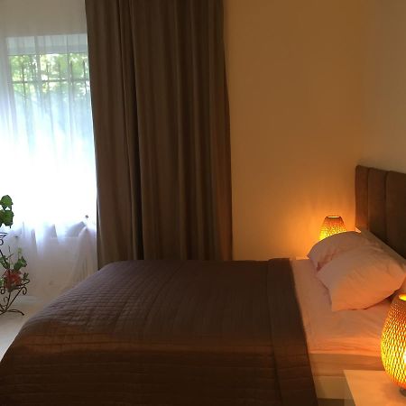 Chokolate Apartment Лвив Екстериор снимка