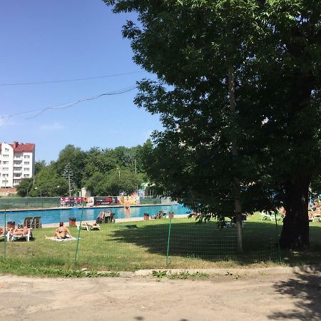 Chokolate Apartment Лвив Екстериор снимка